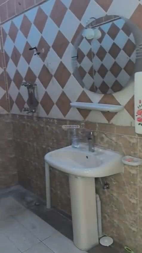 شقة 4 غرف في الربوة 2