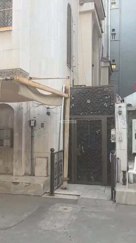 شقة 4 غرف في الربوة 3