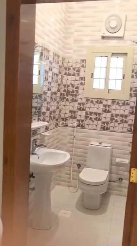 شقة 4 غرف في المروة 13