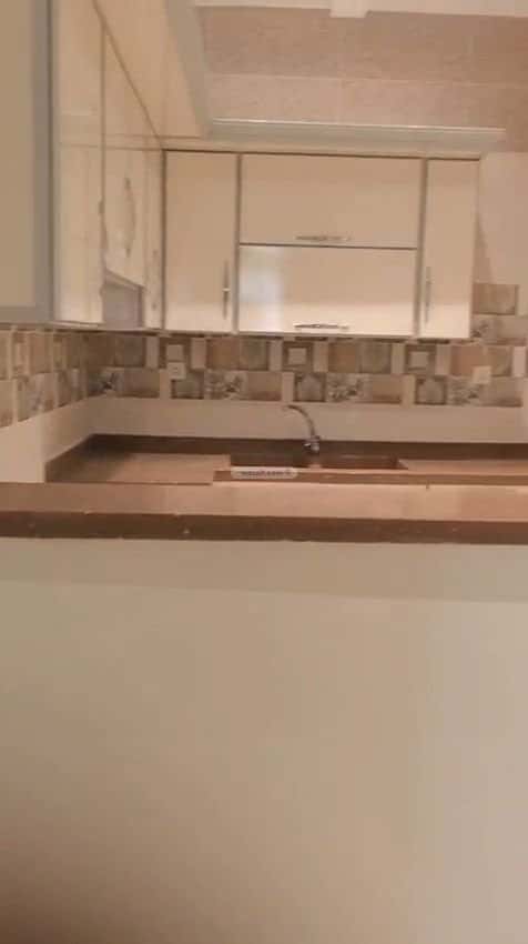 شقة 4 غرف في المروة 18