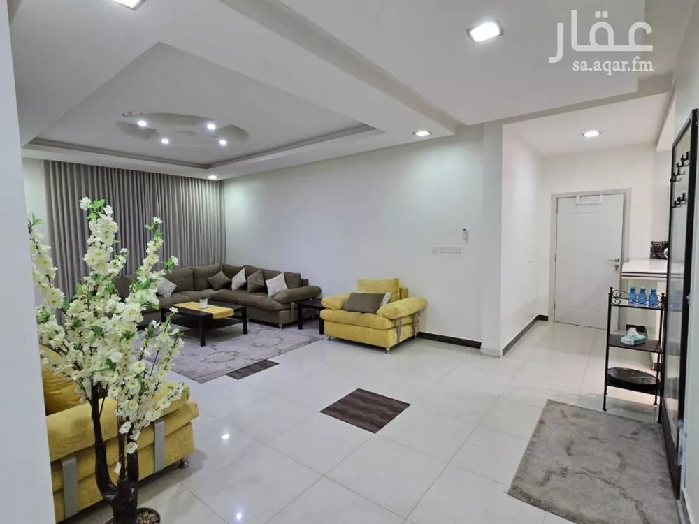 3 bedroom apartment in Al Fayha 6