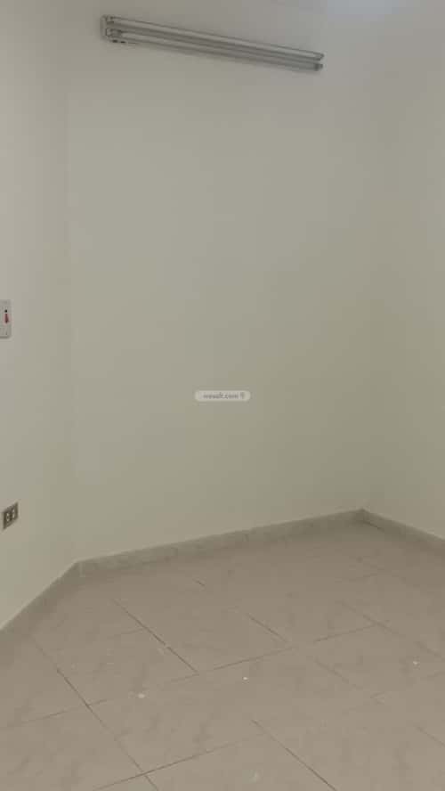 شقة 6 غرف في الروضة 15