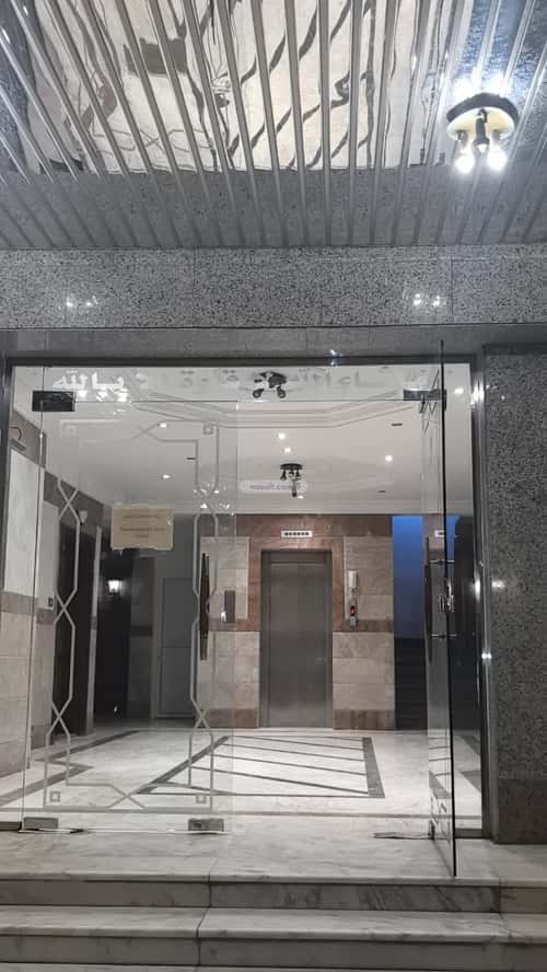 شقة 6 غرف في الروضة 16