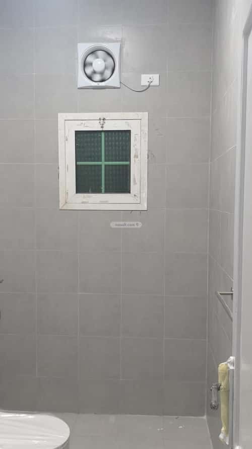 شقة 6 غرف في الروضة 18