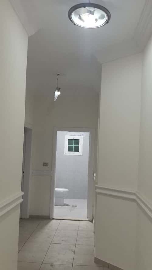 شقة 6 غرف في الروضة 9