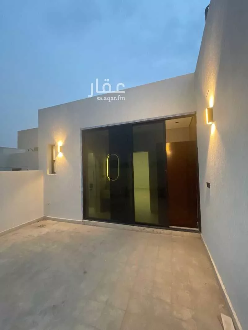 4 bedroom floor in Al Rimal 2