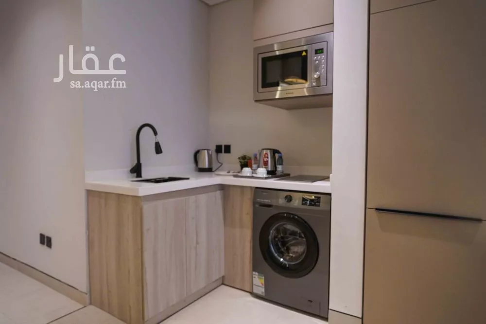 1 bedroom apartment in Al Mughrizat 6