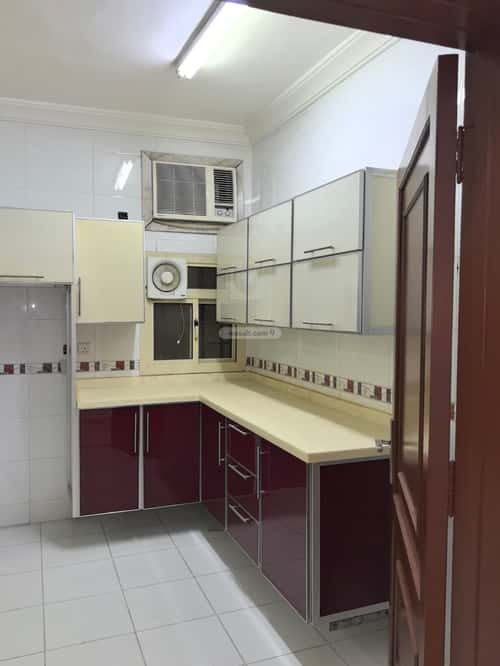 شقة 6 غرف في المروة 16