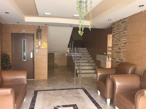 شقة 6 غرف في المروة 17