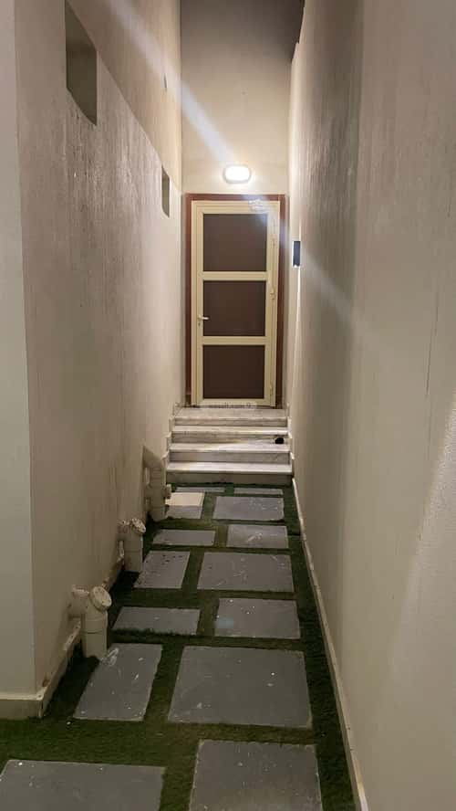 فيلا 8 غرف في الصالحية 14