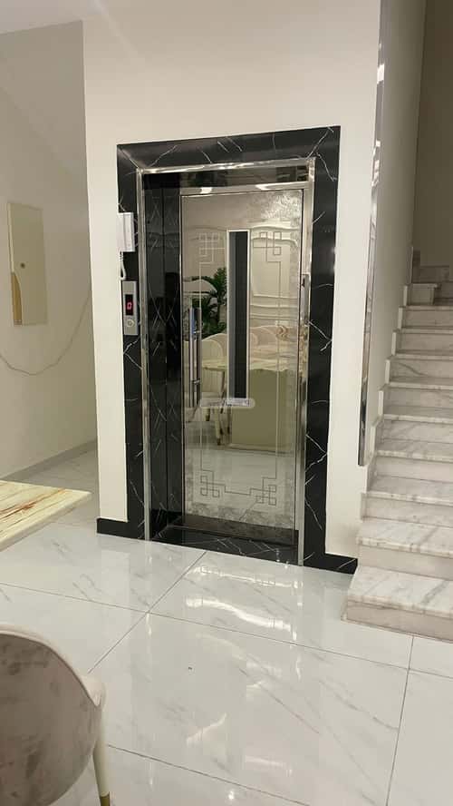 فيلا 8 غرف في الصالحية 18