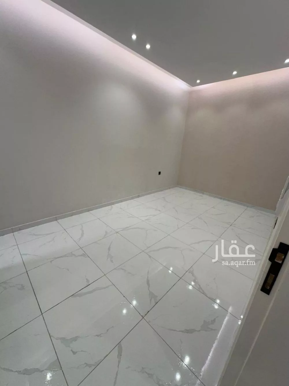 شقة 2 غرف في النفل 6