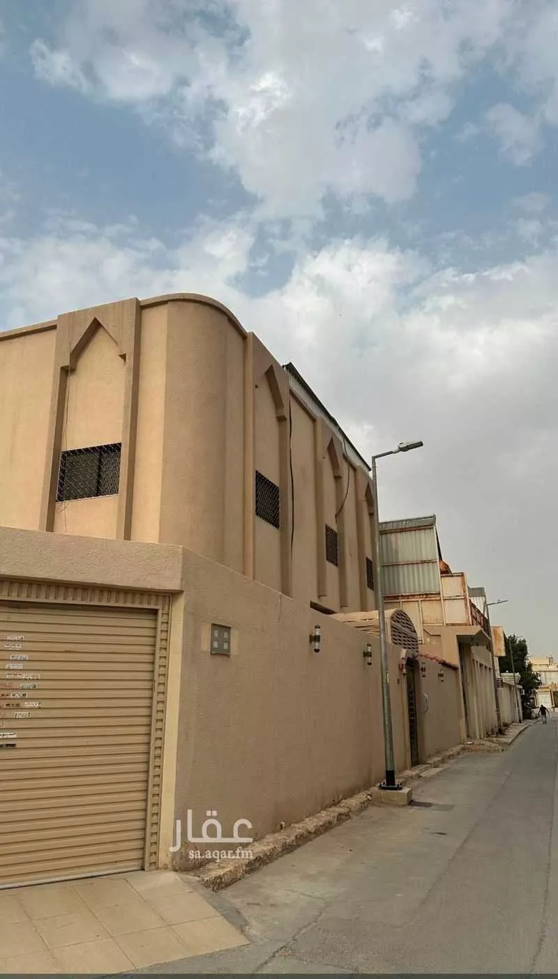 8 bedroom villa in Al Maseef 5
