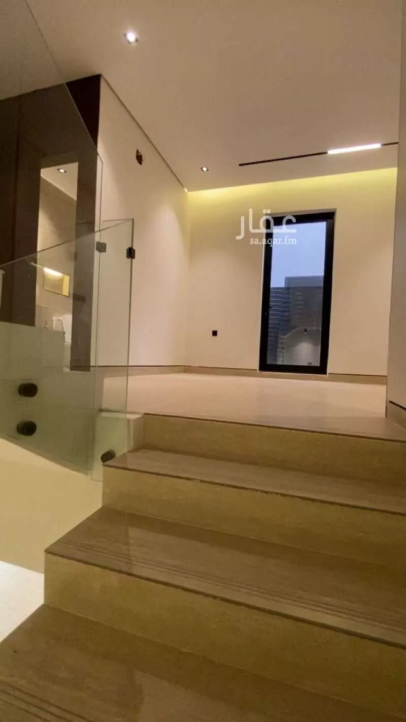 4 bedroom villa in Al Farouq 13