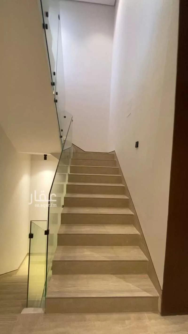 4 bedroom villa in Al Farouq 21