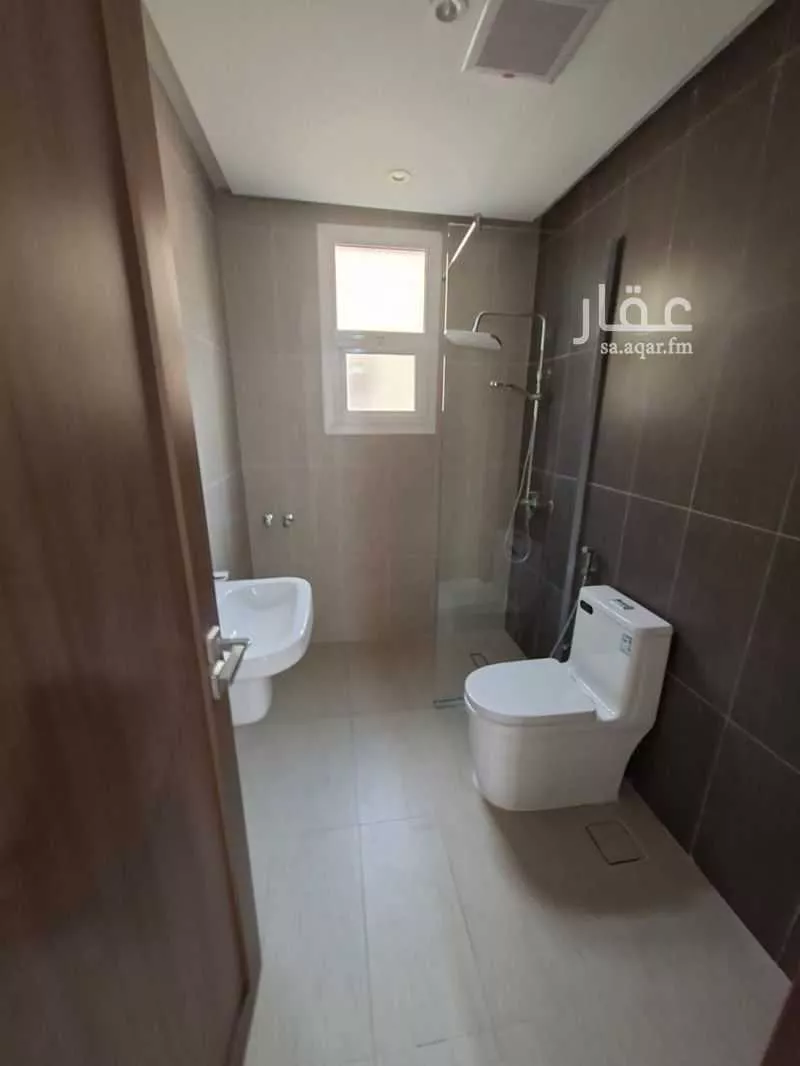 فيلا 4 غرف في قرطبة 8