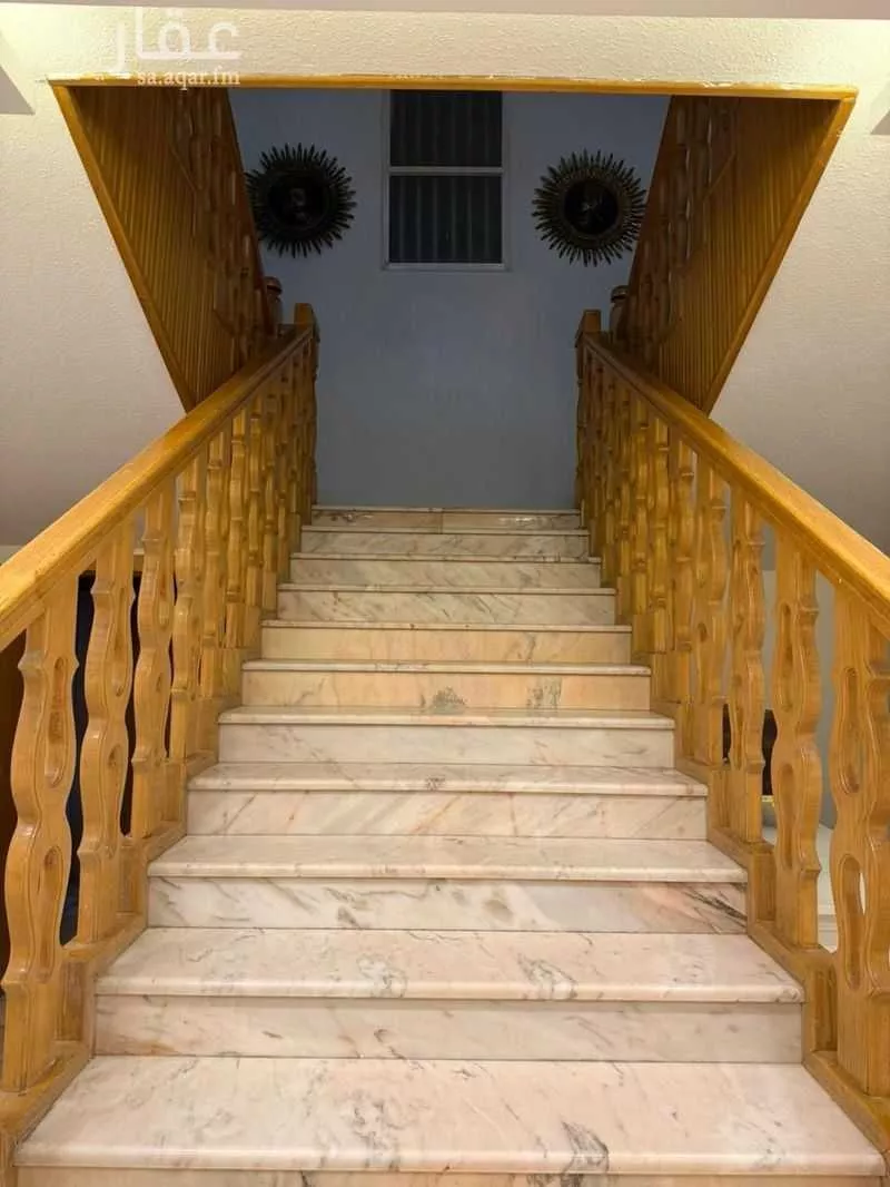 فيلا 14 غرف في النزهة 3