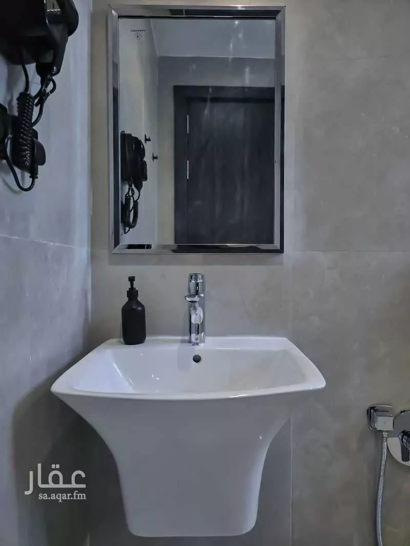 شقة 1 غرف في النرجس 26