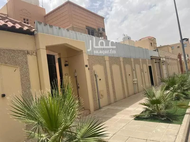 8 bedroom villa in Al Jazirah 3