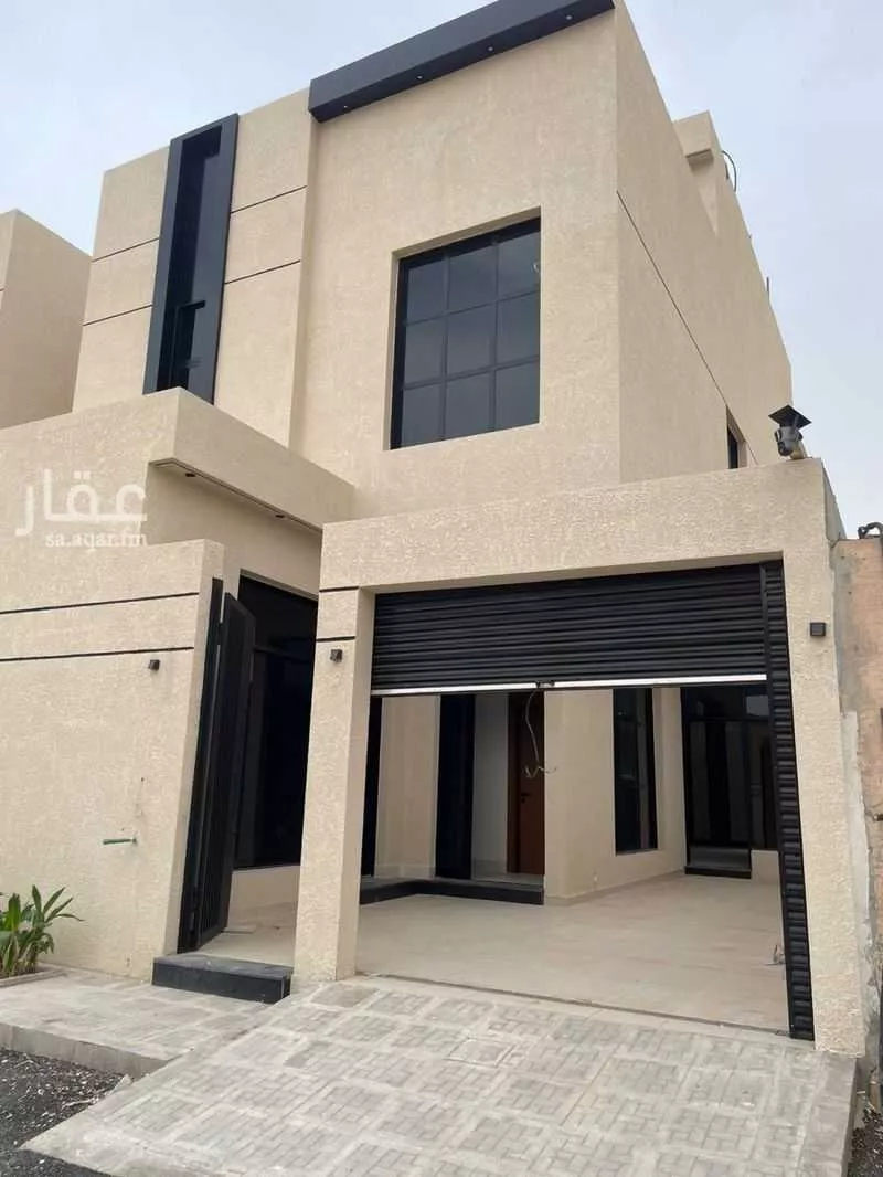 فيلا 5 غرف في العارض 12