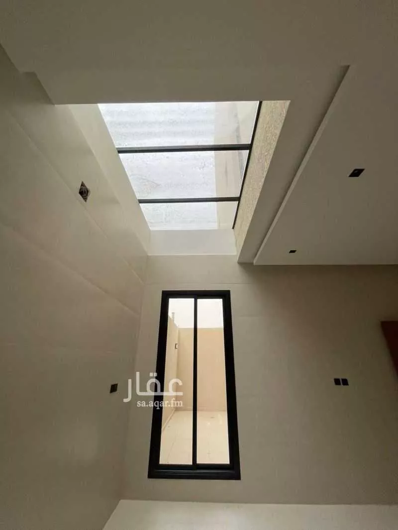 فيلا 5 غرف في العارض 13