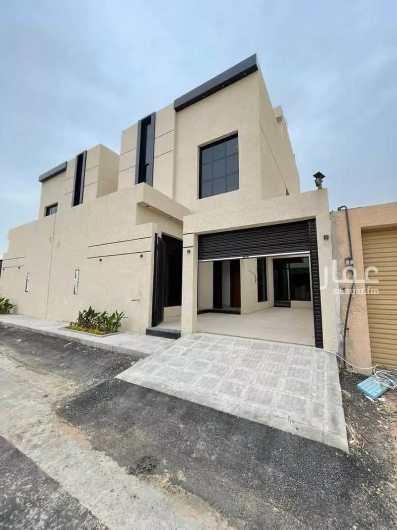 فيلا 5 غرف في العارض 16