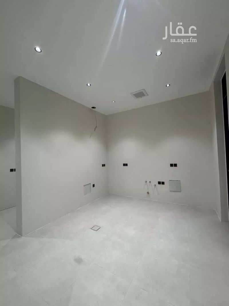 فيلا 4 غرف في النرجس 12