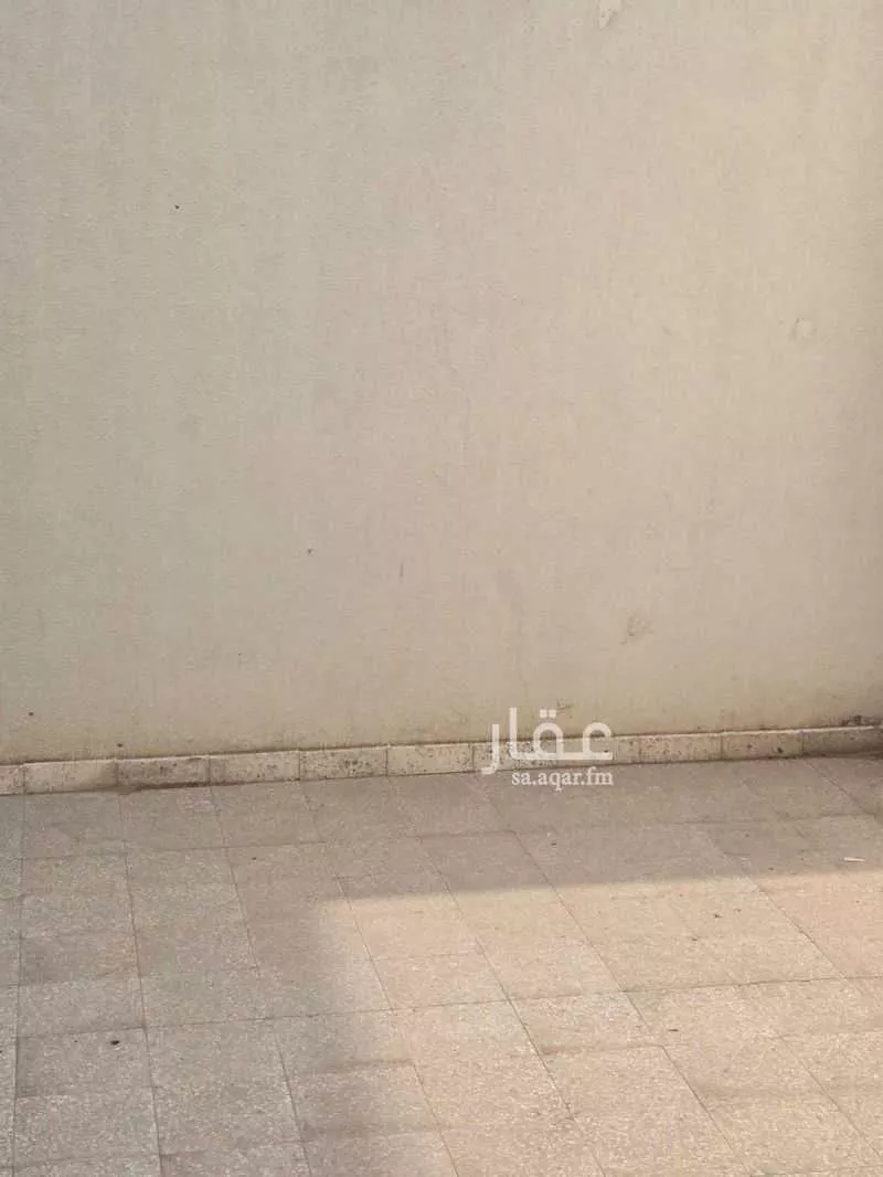 شقة 4 غرف في القادسية 5