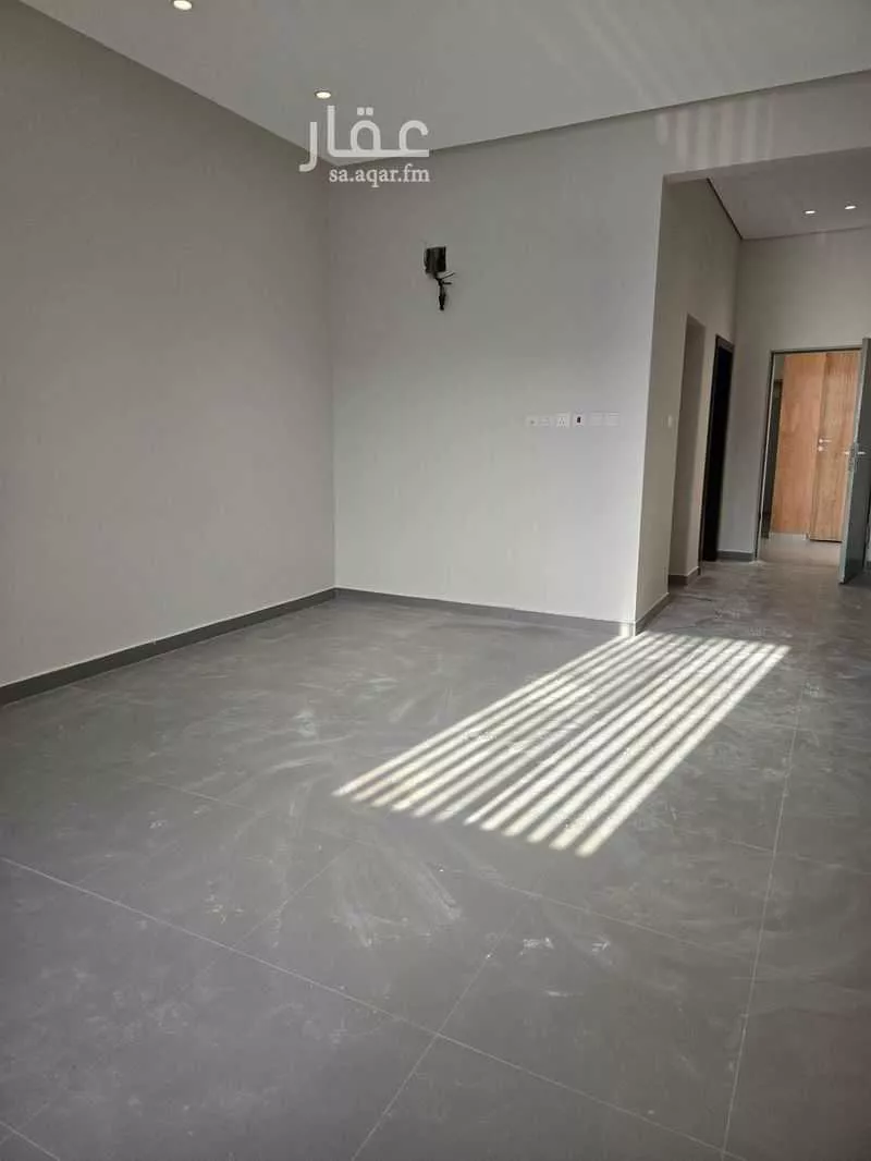 شقة 4 غرف في القادسية 8