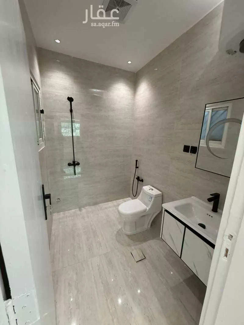 2 bedroom apartment in Umm Al Hamam Al Gharbi 5