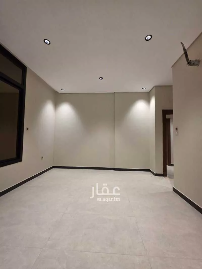 شقة 6 غرف في الزهراء 16