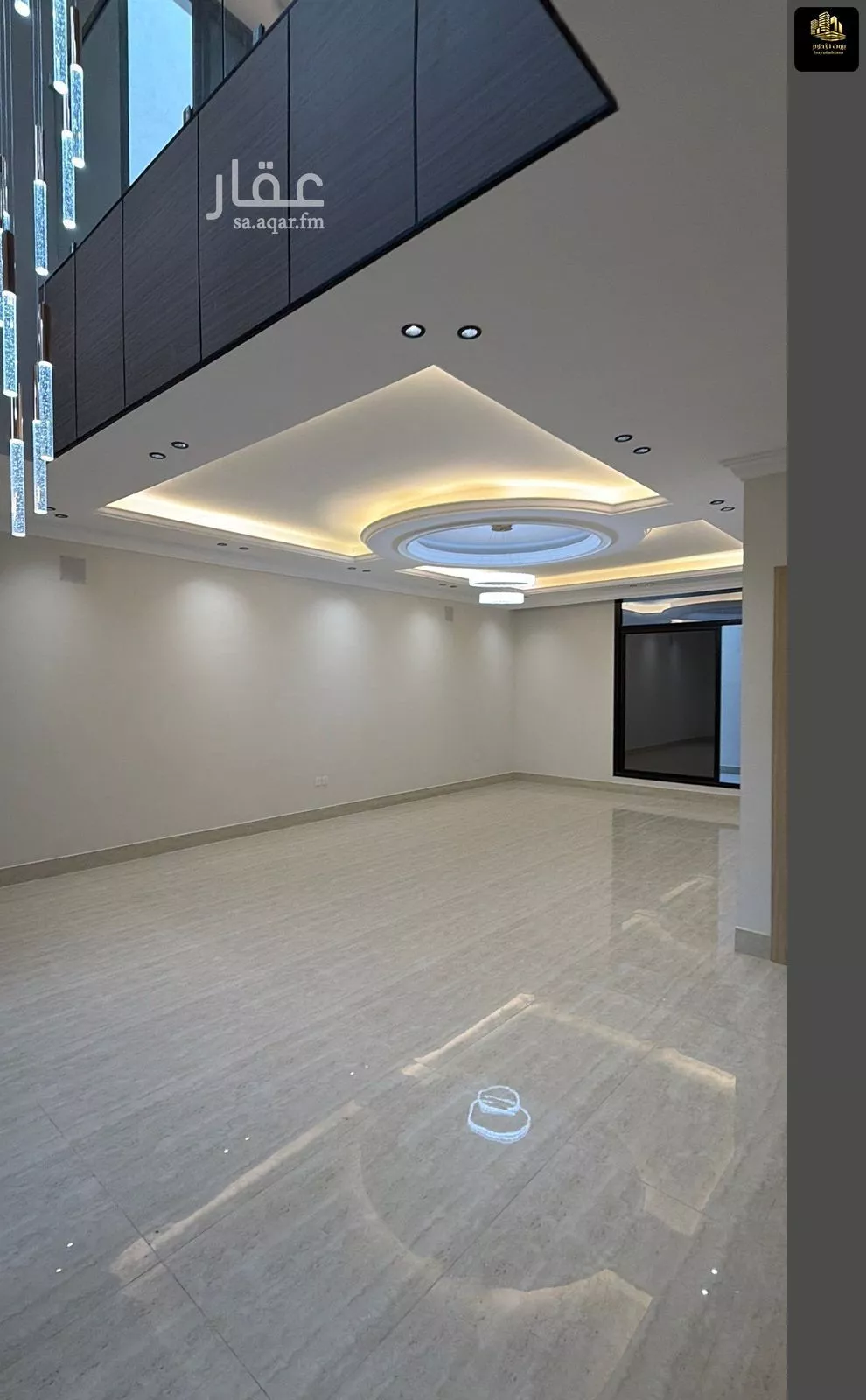 فيلا 8 غرف في اللؤلؤ 15