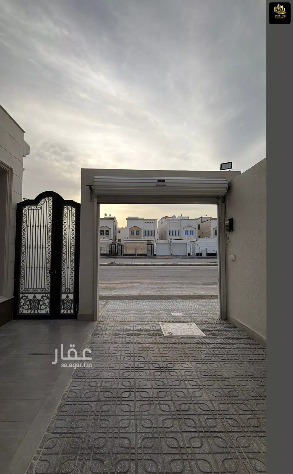 فيلا 8 غرف في اللؤلؤ 3