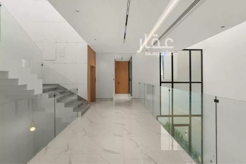 فيلا 5 غرف في النرجس 10