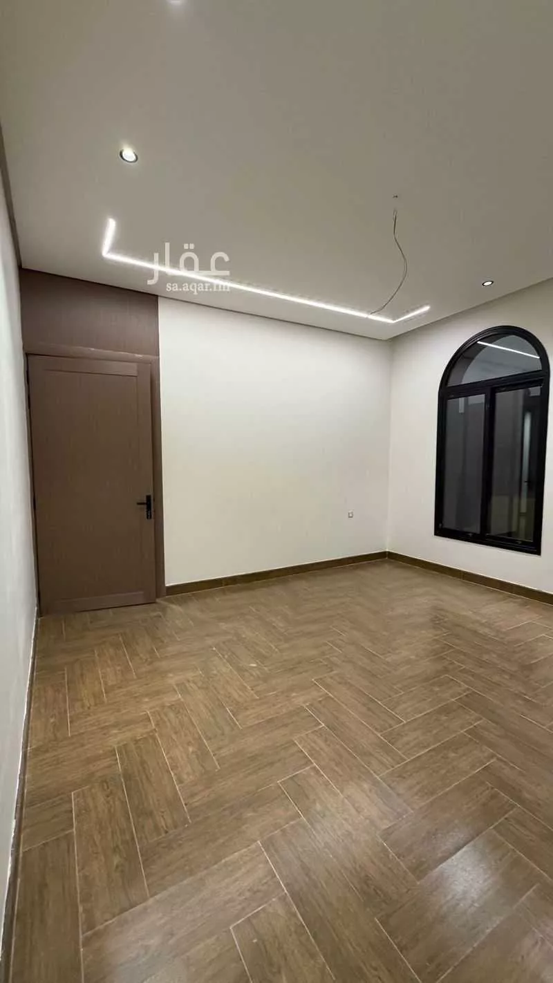 فيلا 7 غرف في الصواري 15