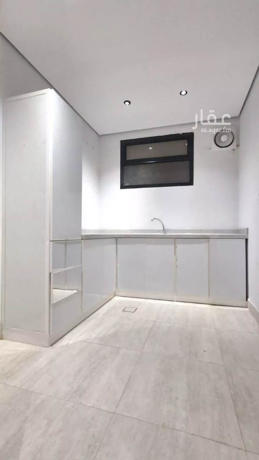 1 bedroom apartment in Jarir 3