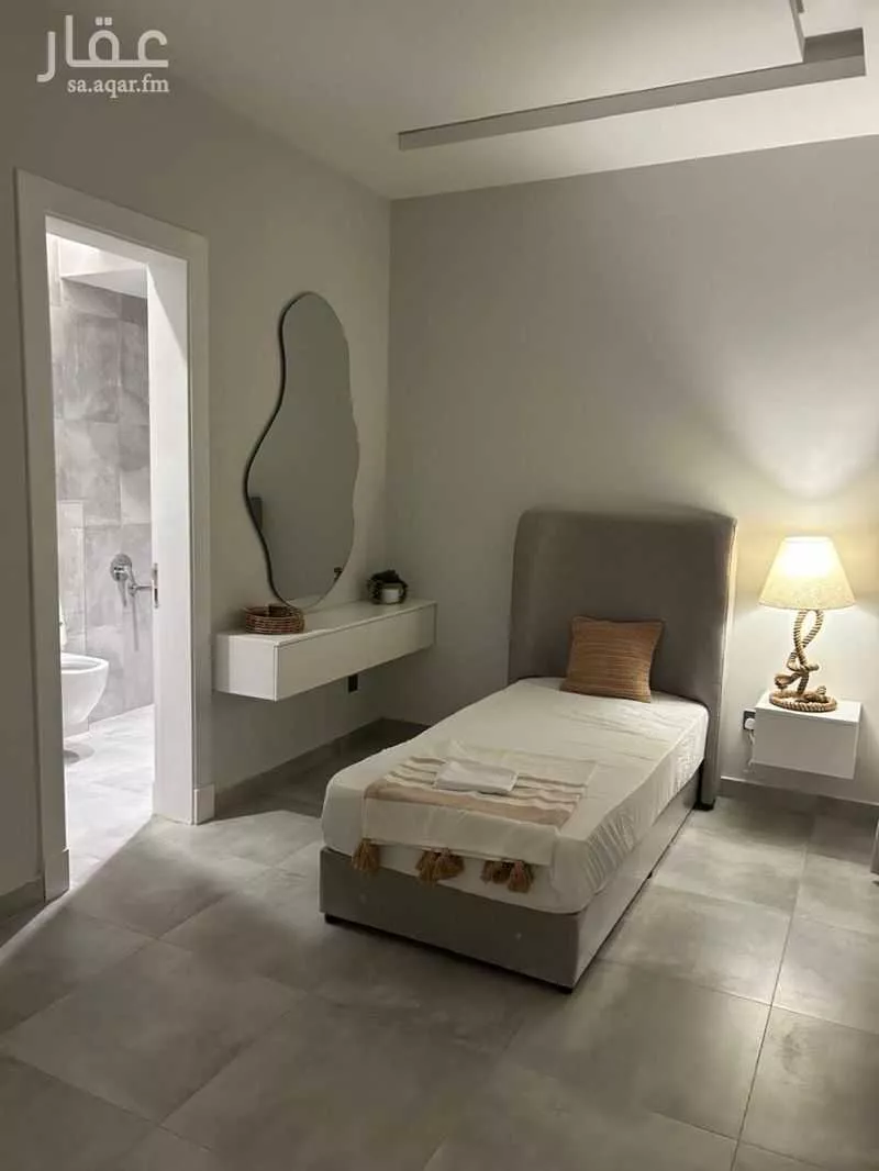 شقة 3 غرف في الملقا 4