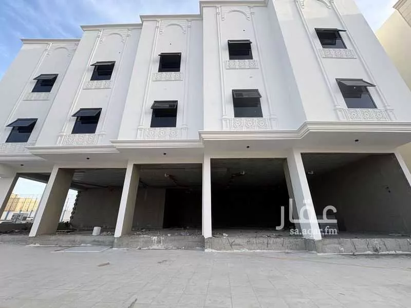 محل 747 م² في عين الخيف 2