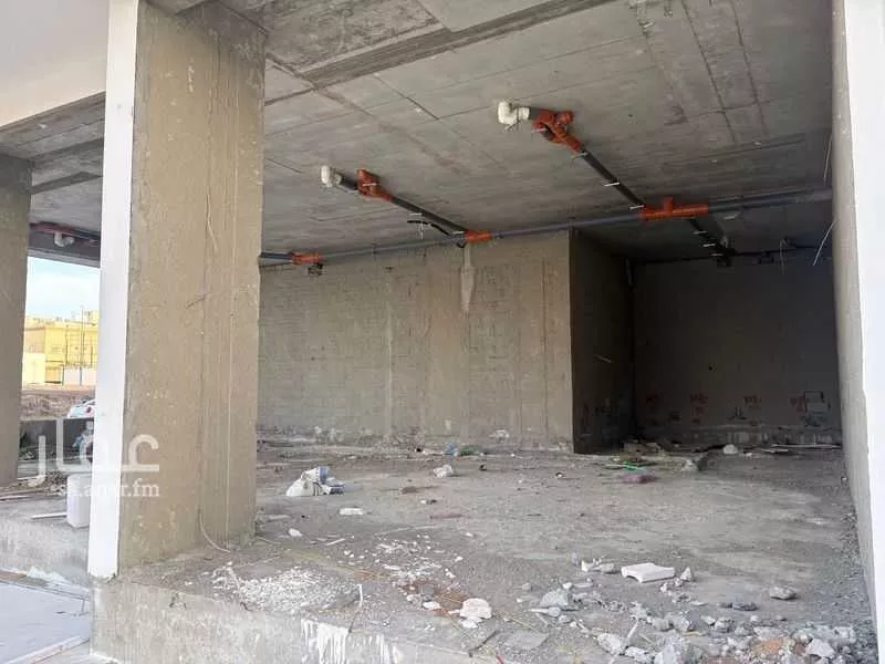 محل 747 م² في عين الخيف 5