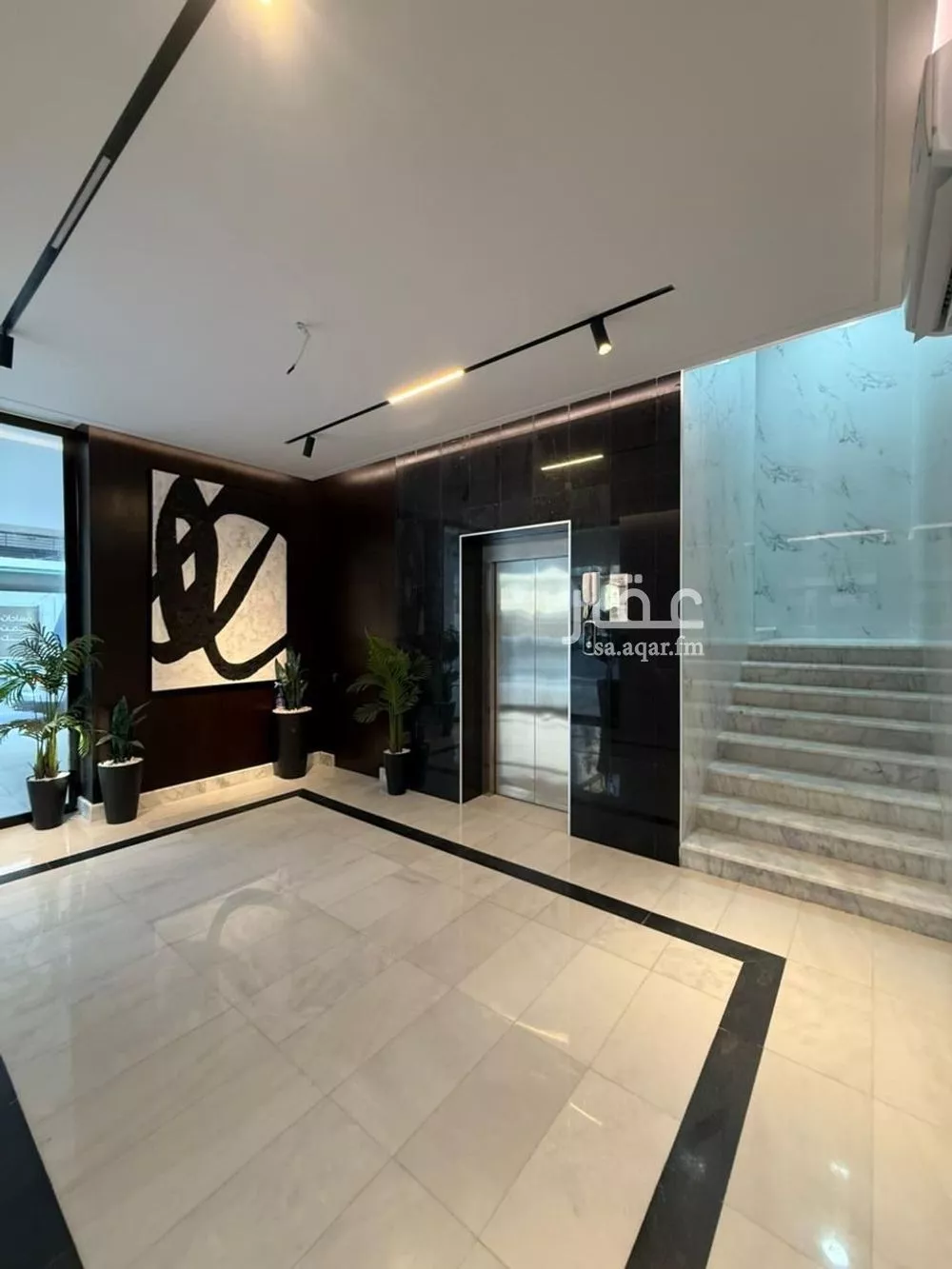 شقة 4 غرف في الروضة 2