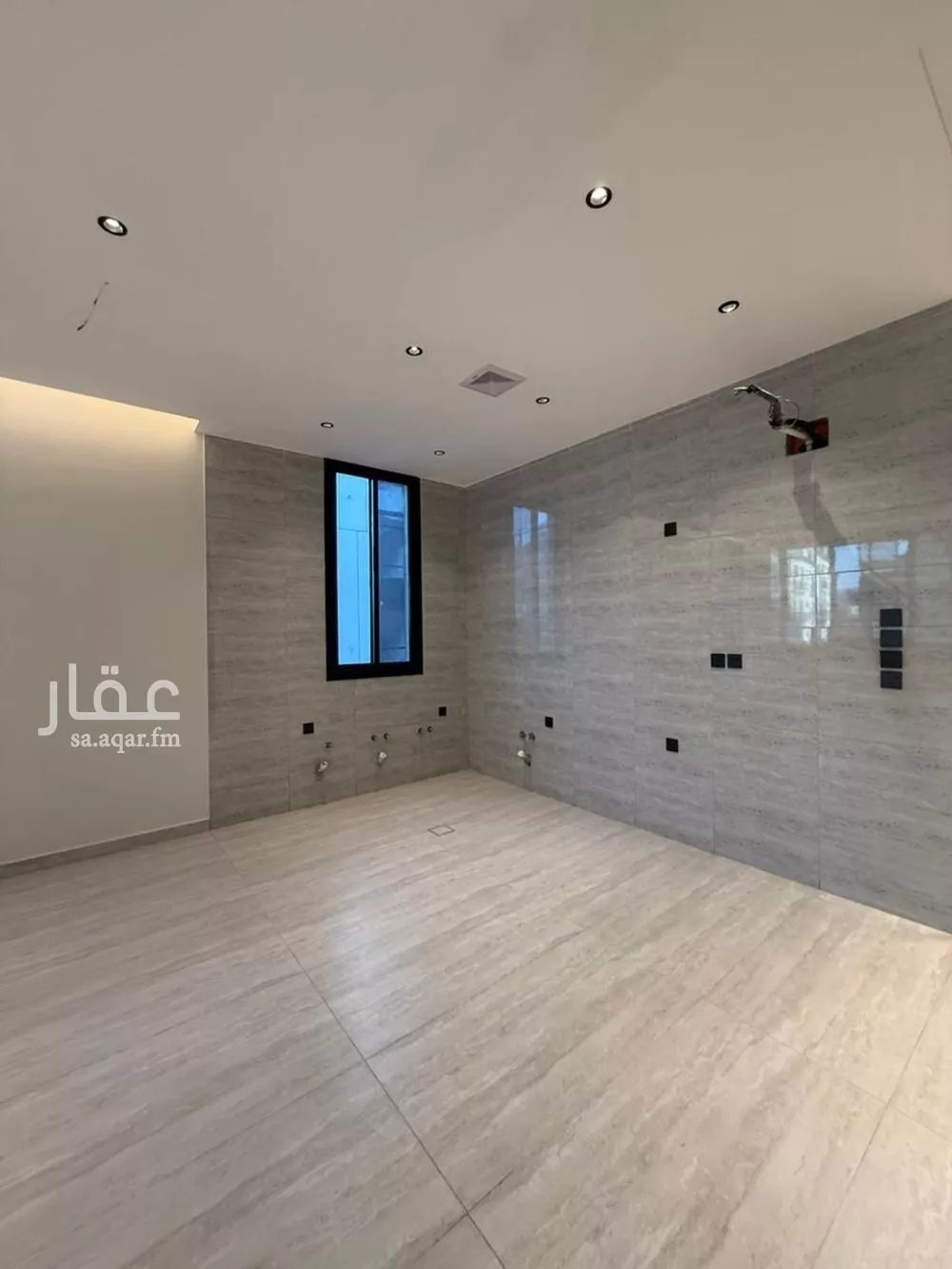 شقة 4 غرف في الروضة 7