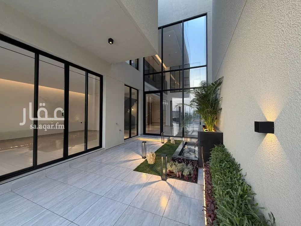 فيلا 5 غرف في العارض 5