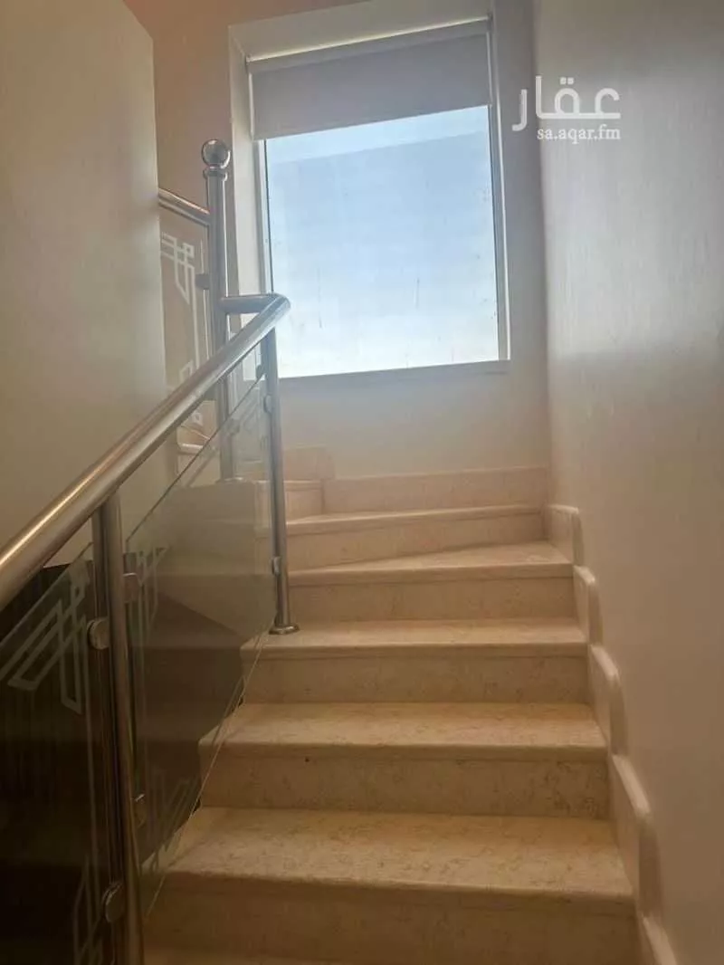 شقة 6 غرف في المغرزات 16