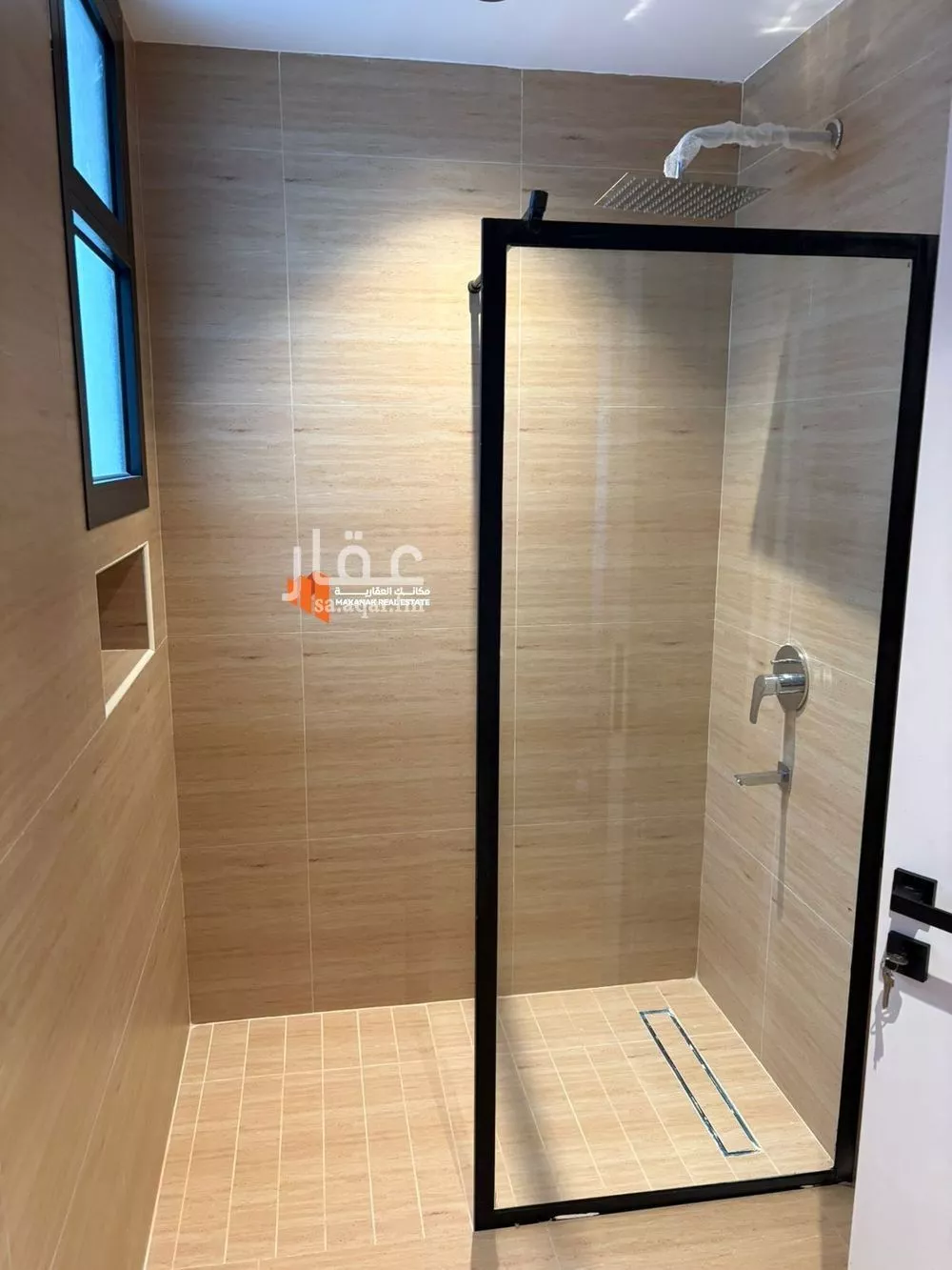 شقة 3 غرف في الحمرا 12