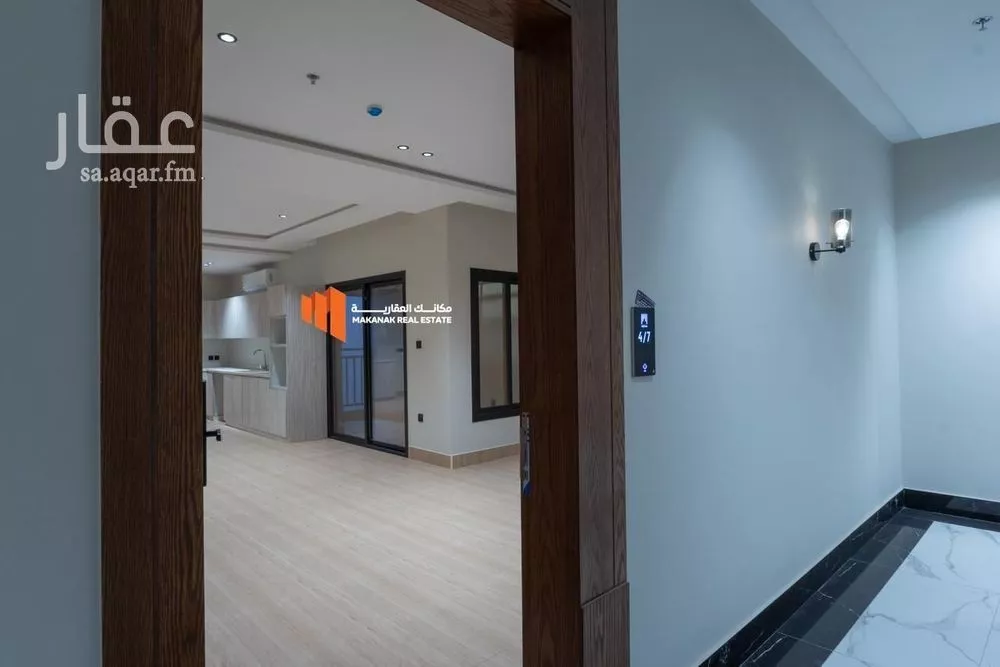 شقة 3 غرف في الحمرا 17