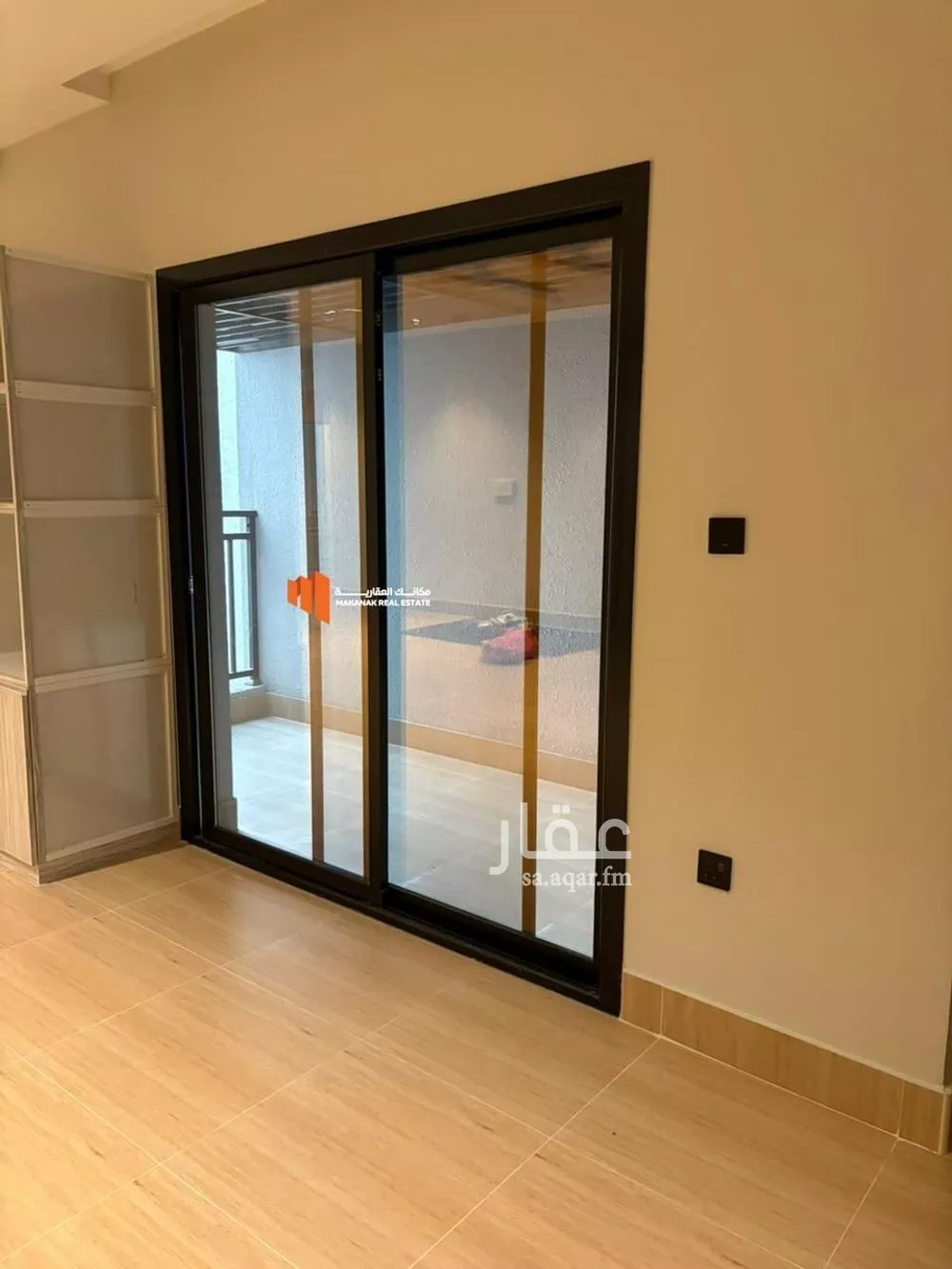 شقة 3 غرف في الحمرا 3