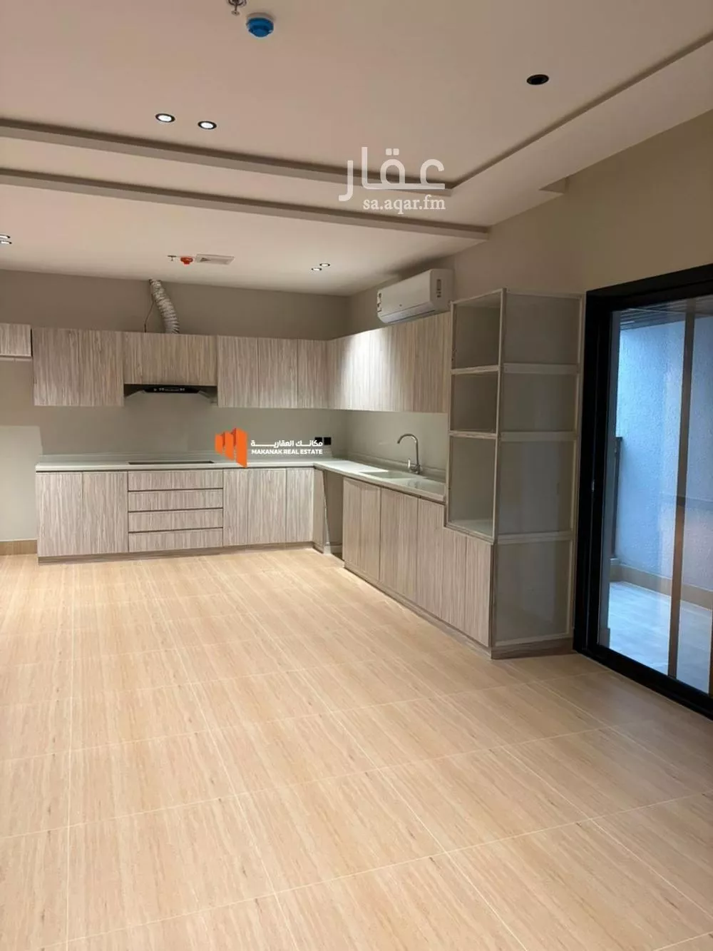 شقة 3 غرف في الحمرا 8