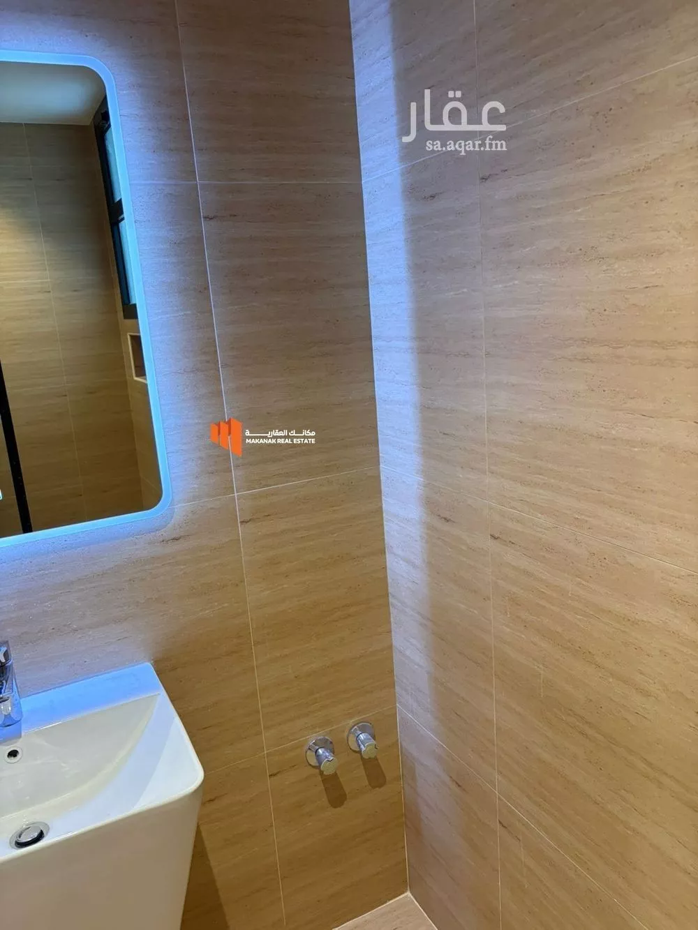 شقة 3 غرف في الحمرا 10