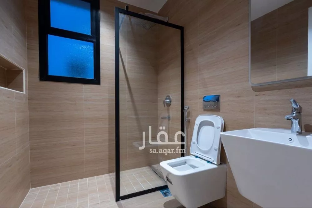 شقة 3 غرف في الحمرا 14