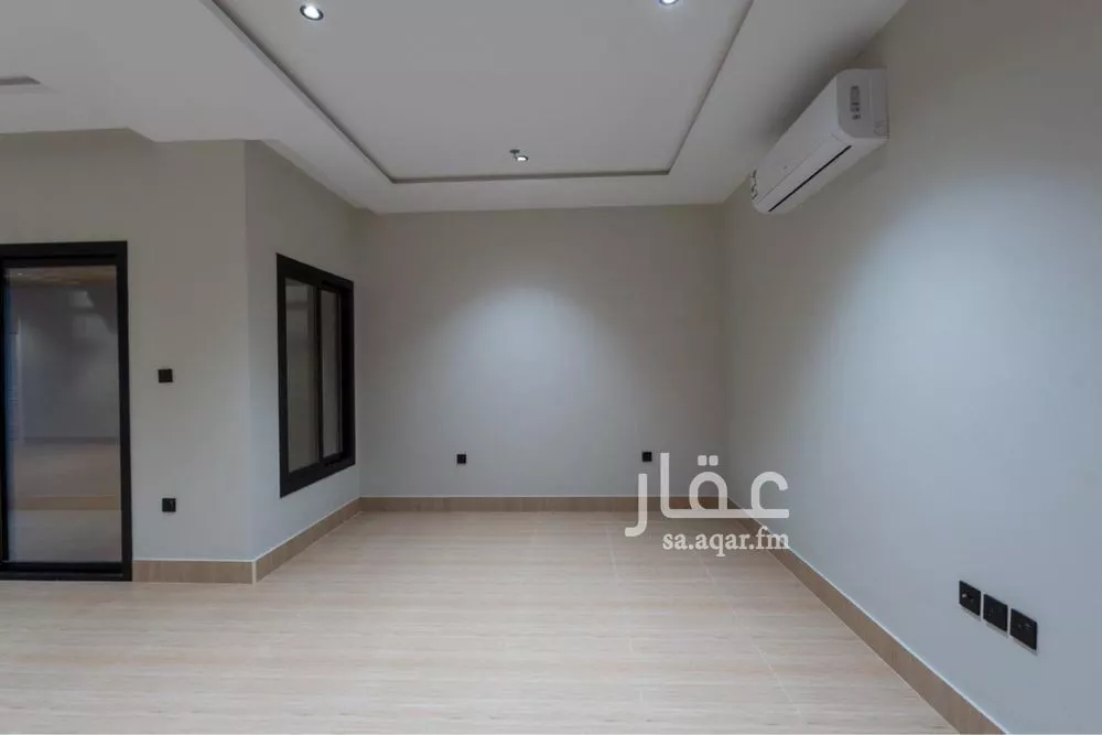 شقة 3 غرف في الحمرا 17